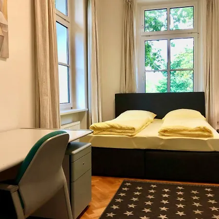 Stadtvilla Bei Peters Villa
